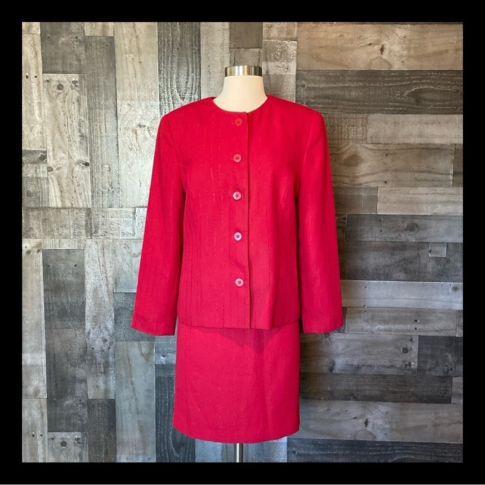 Karen Scott vintage 90s business suit size 12 petite sparkly red academia work